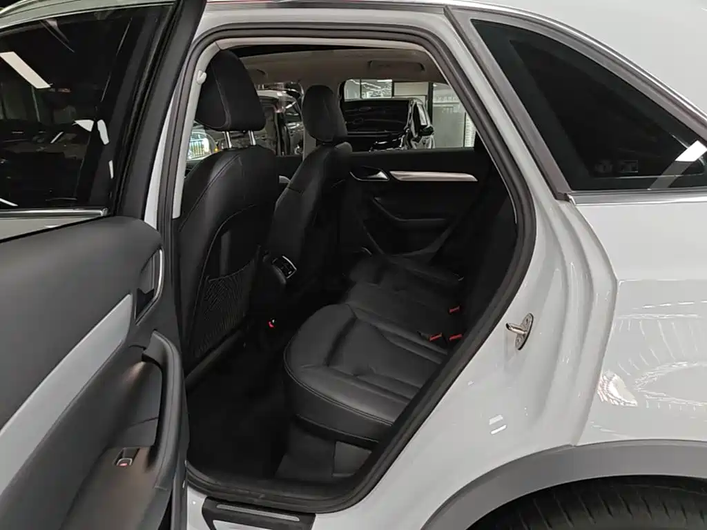 Audi Q3 — миниатюра 17