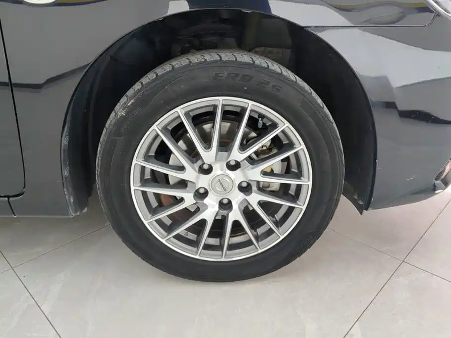Nissan Sylphy — миниатюра 6
