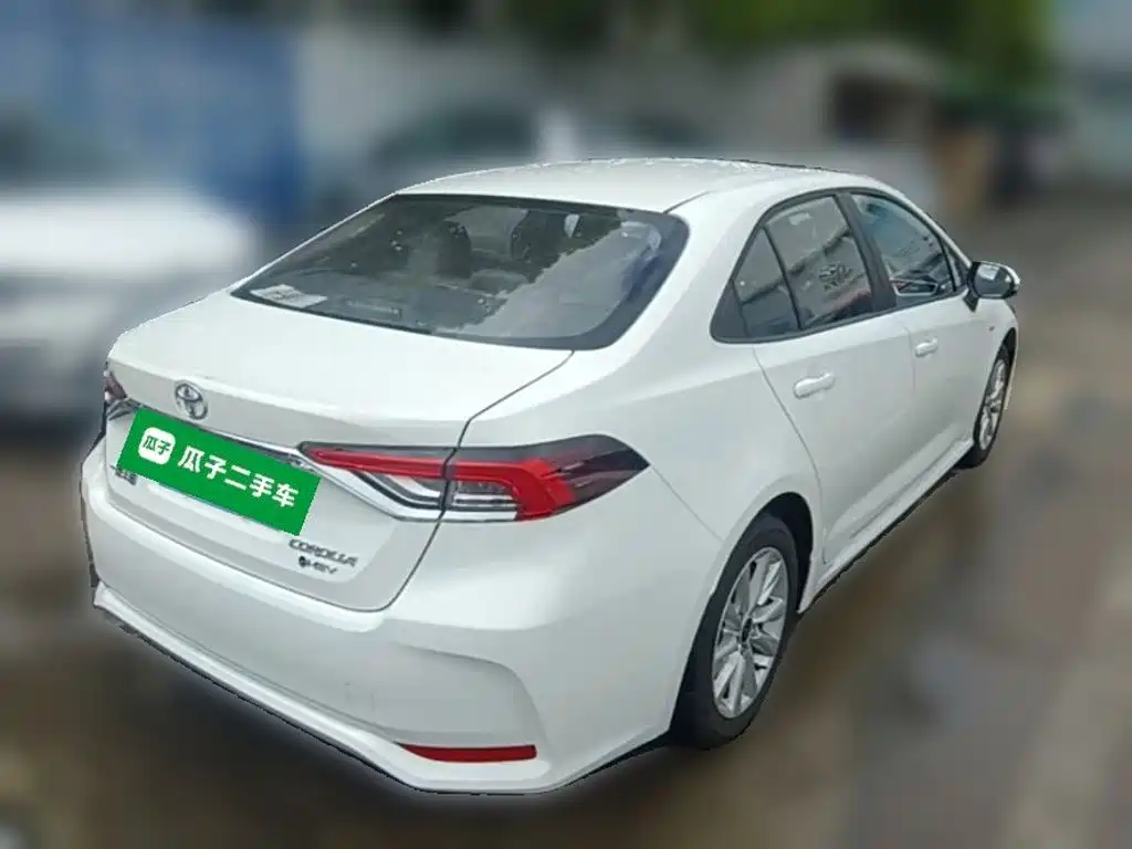 Toyota Corolla — миниатюра 10