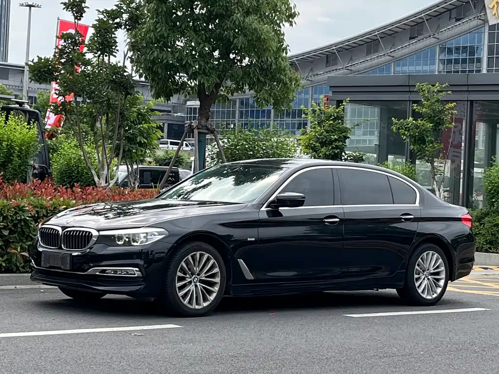BMW 5 Series 2018