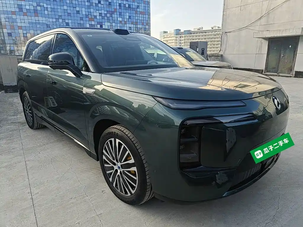 Denza Denza N8L — миниатюра 4