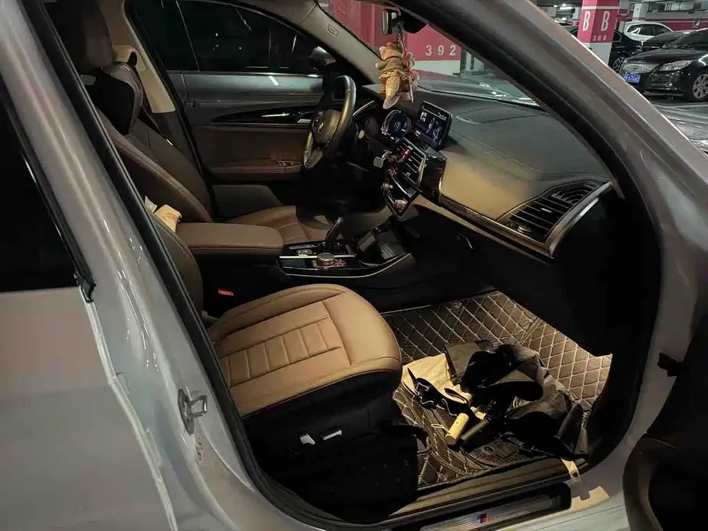 BMW X3 — миниатюра 3