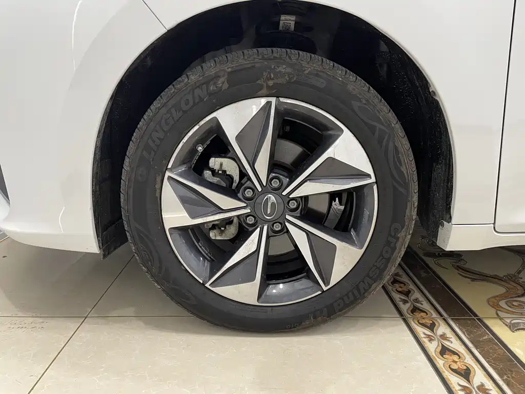 GAC Motor Trumpchi M6 — миниатюра 18