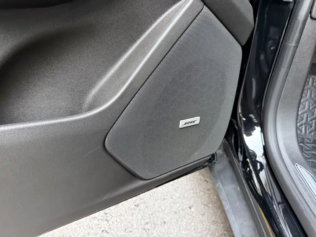 Cadillac XT5 — миниатюра 13