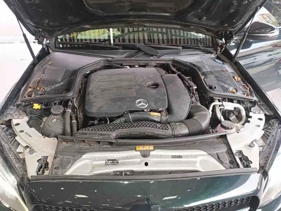 Mercedes-Benz C-Class — миниатюра 10