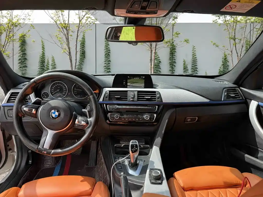 BMW 3 Series — миниатюра 6