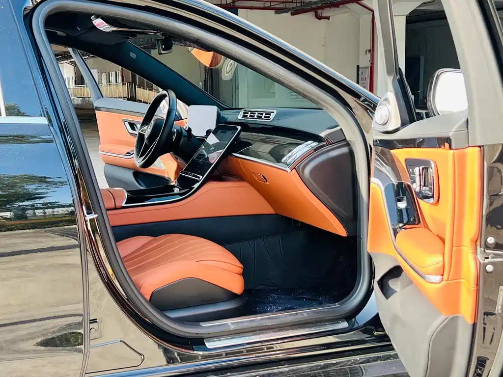 MERCEDES-BENZ S CLASS