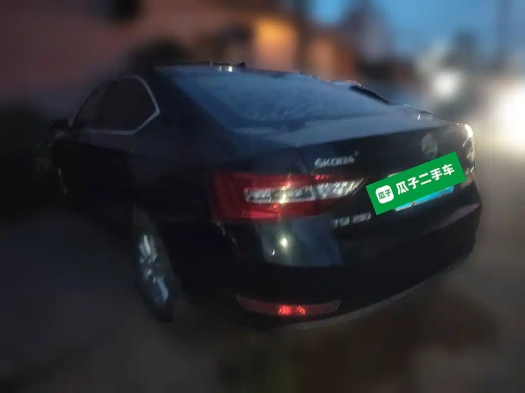 Skoda Superb — миниатюра 25