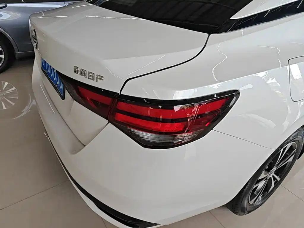 Nissan Sylphy — миниатюра 8
