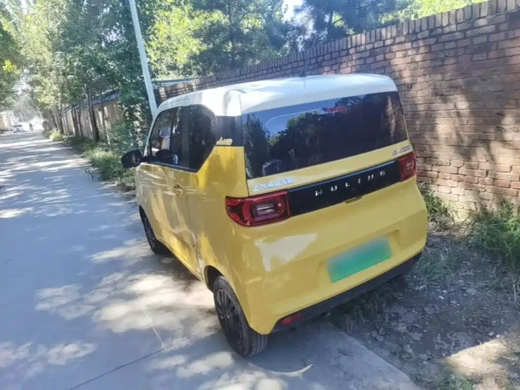 Wuling MINIEV — миниатюра 5