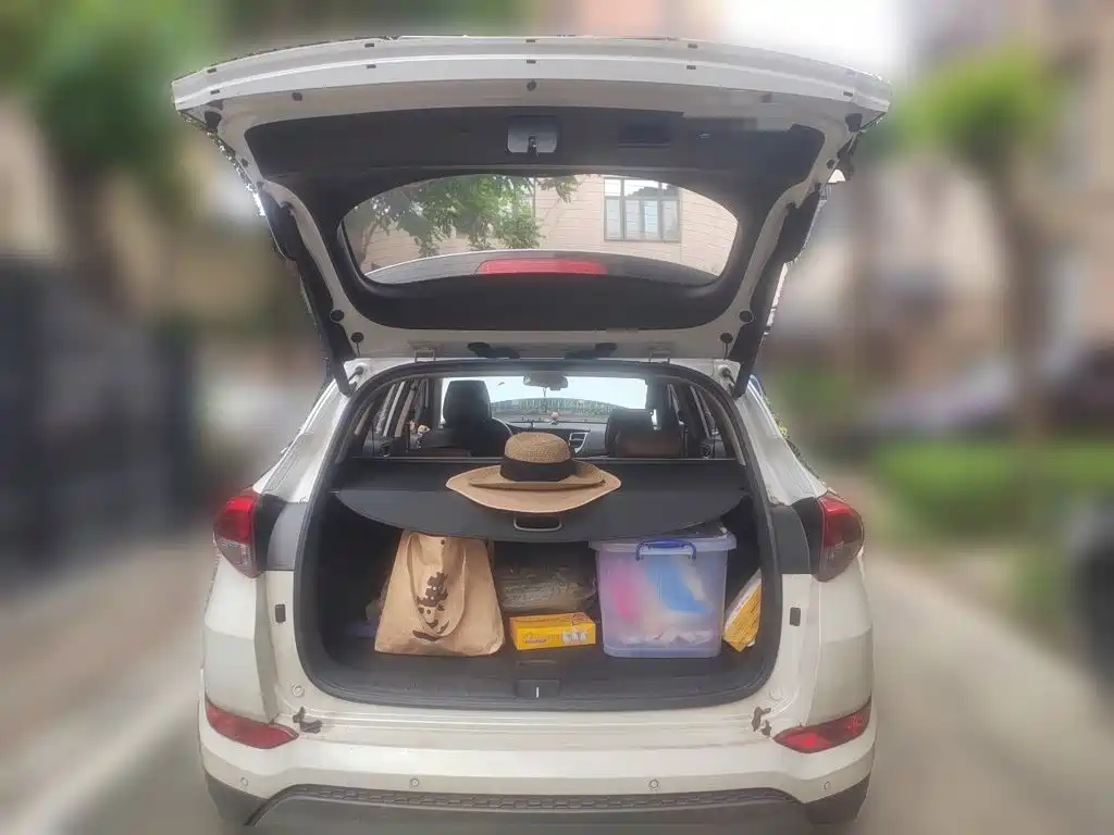 Hyundai Tucson — миниатюра 15