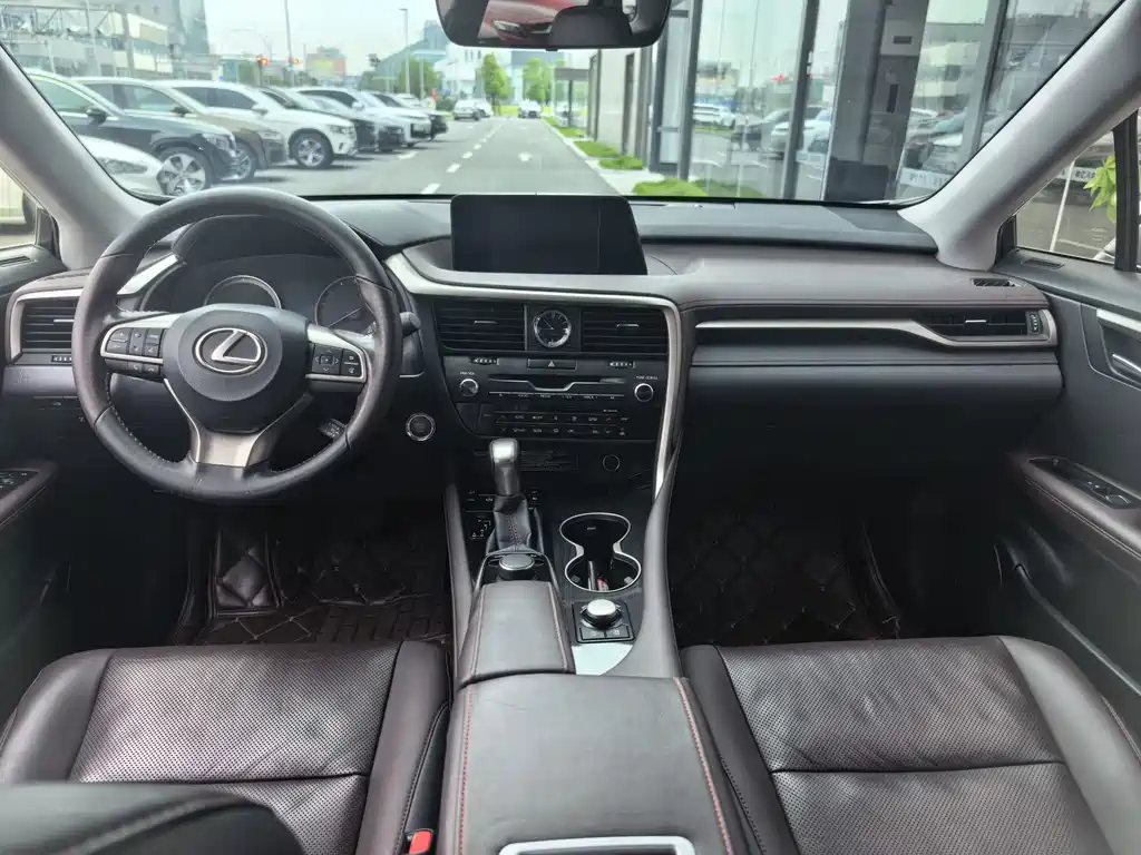 Lexus RX — миниатюра 9
