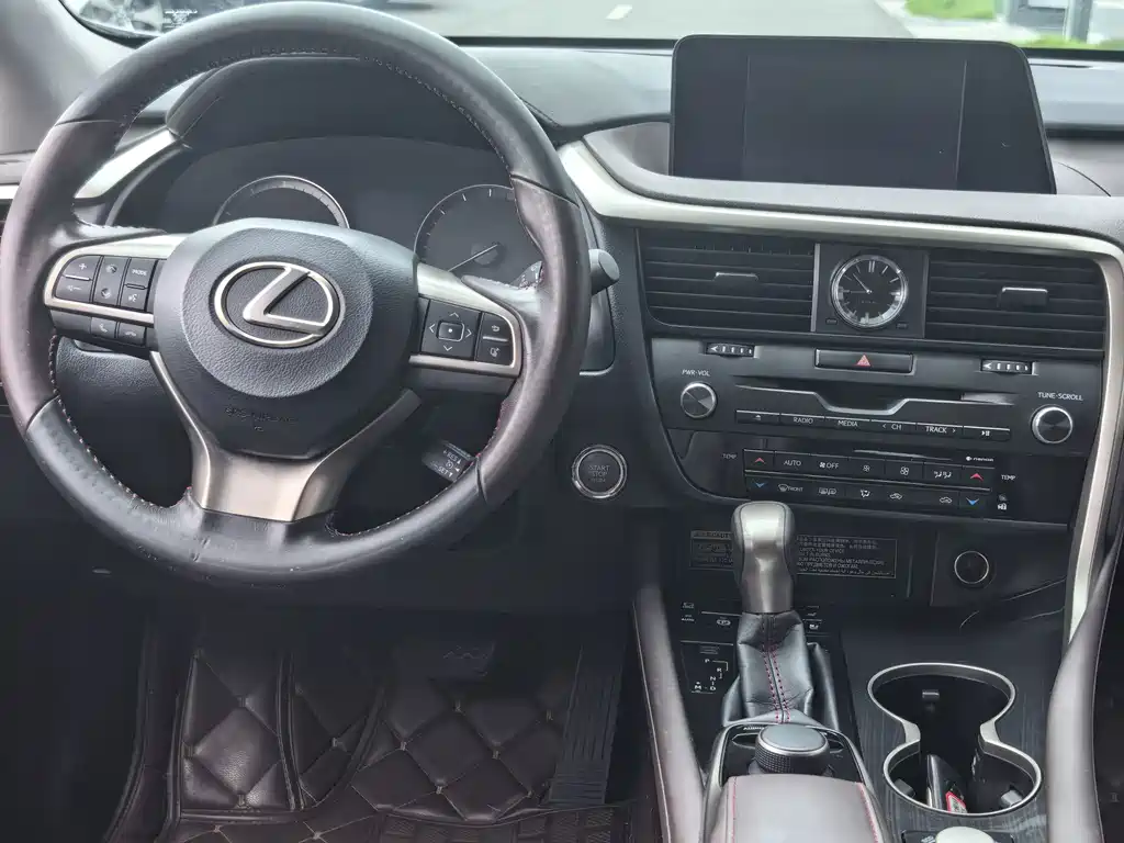 Lexus RX — миниатюра 10