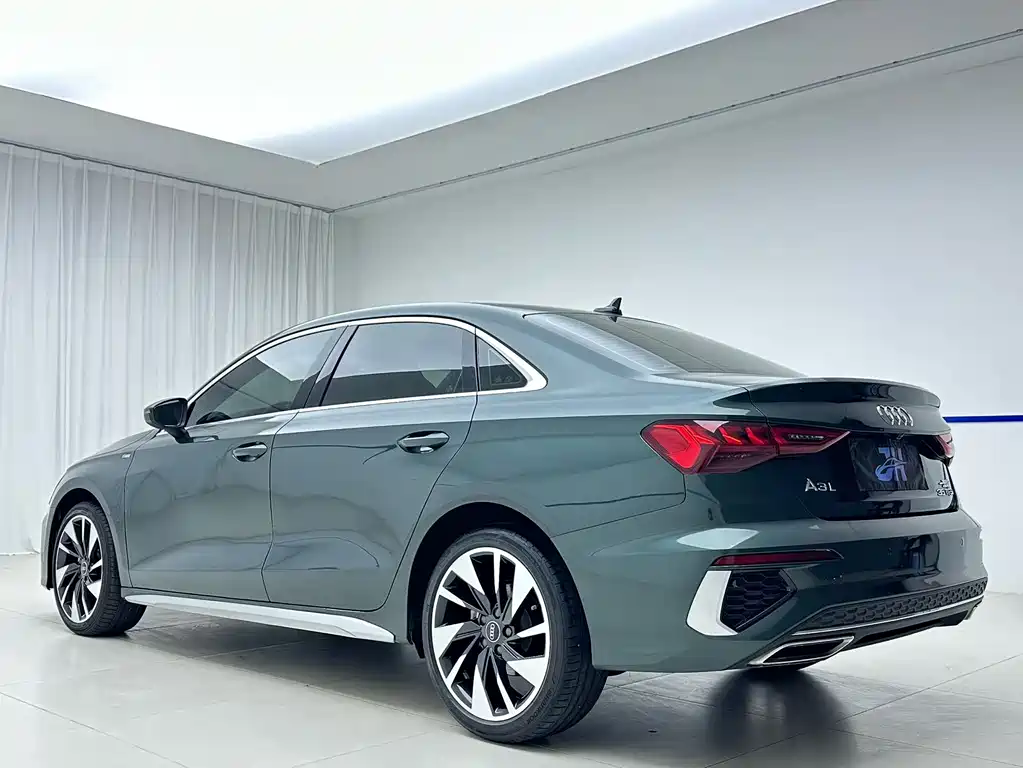 Audi A3 — миниатюра 4