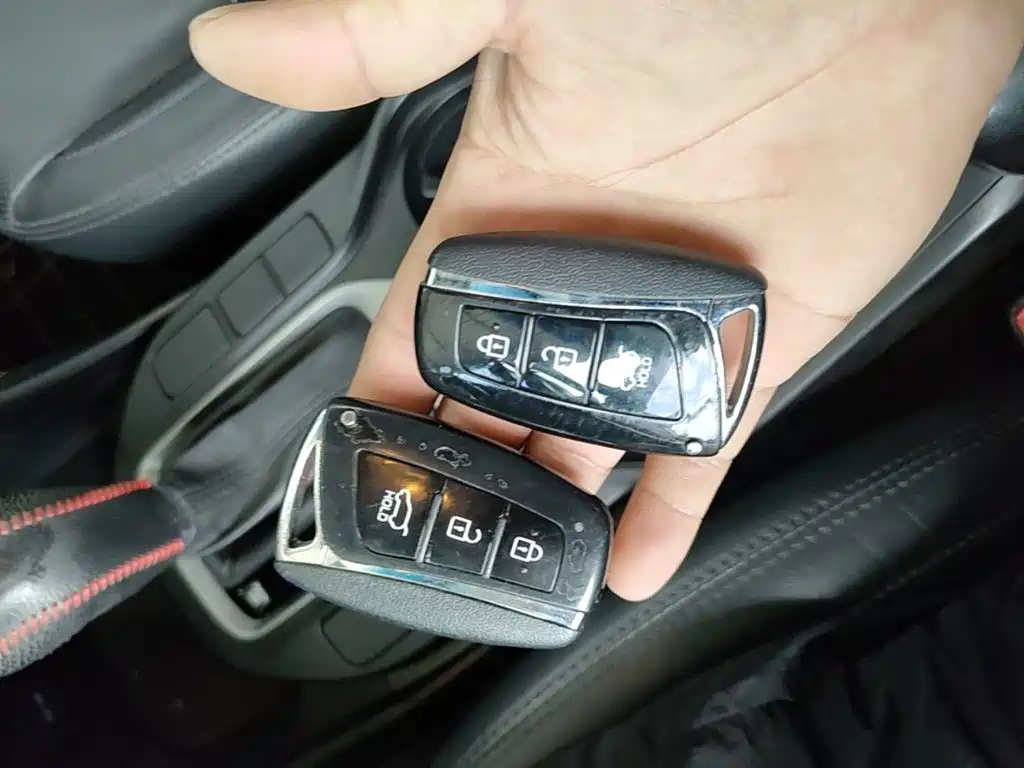 Hyundai Santa Fe — миниатюра 9