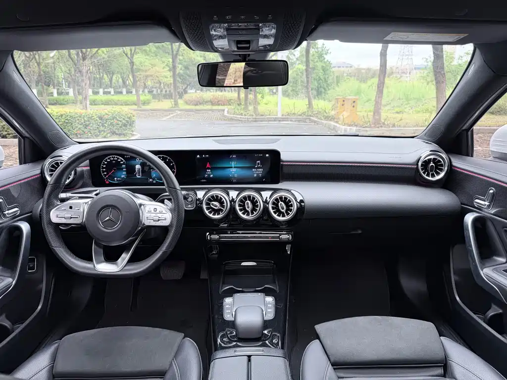 MERCEDES-BENZ A CLASS