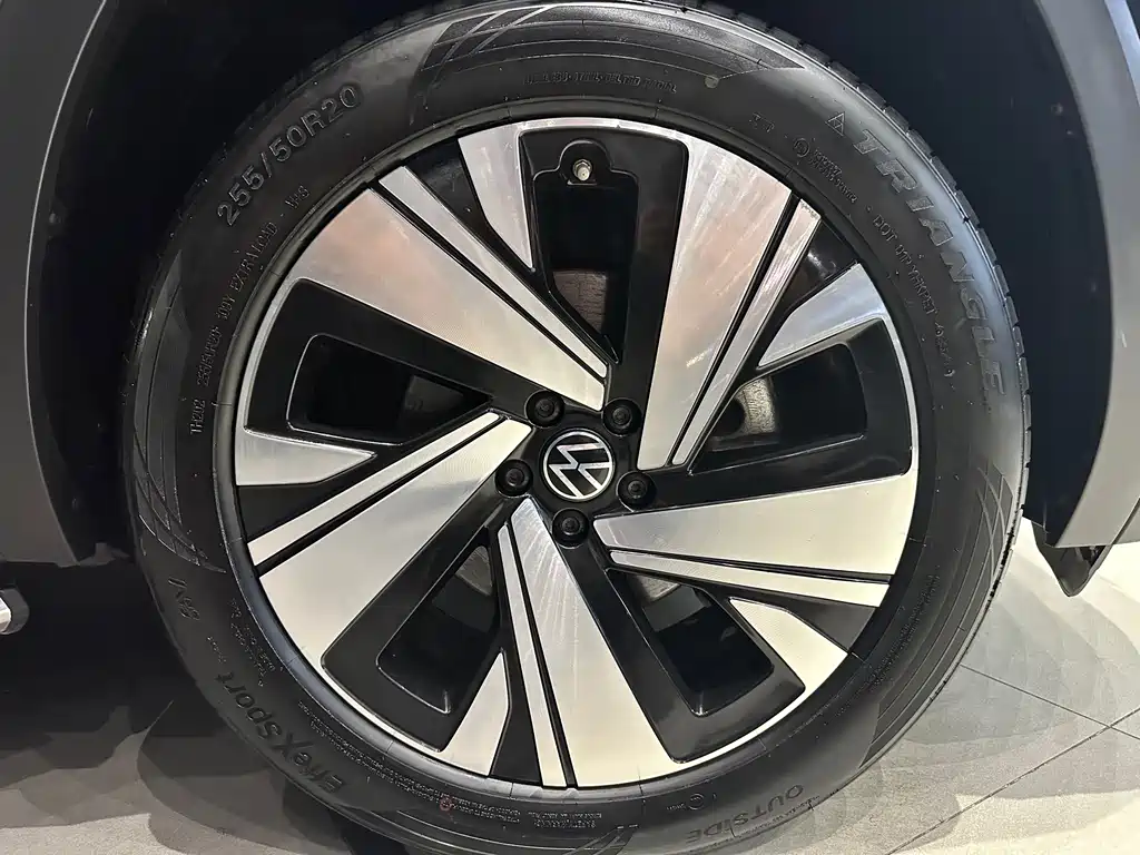 Volkswagen Teramont — миниатюра 20