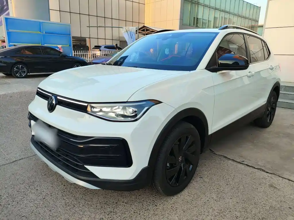 Volkswagen Tharu — миниатюра 2