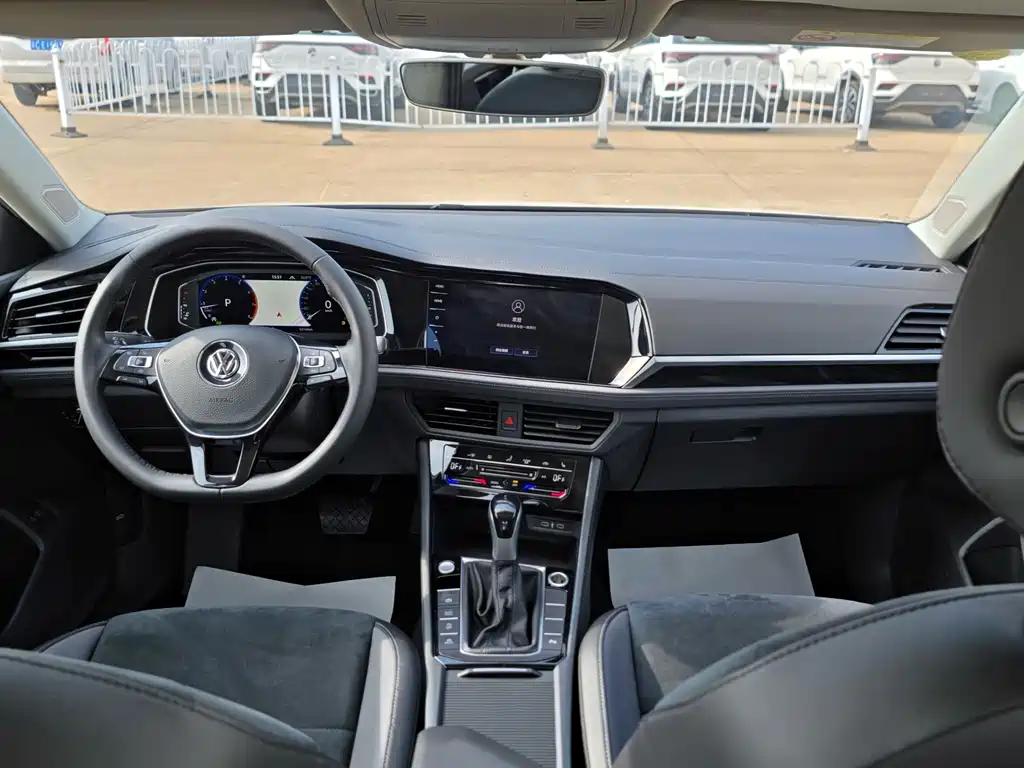 Volkswagen Sagitar — миниатюра 8