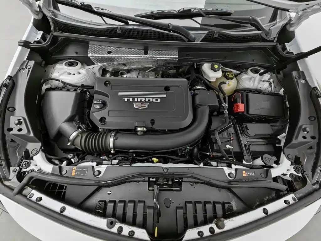 Cadillac XT4 — миниатюра 6