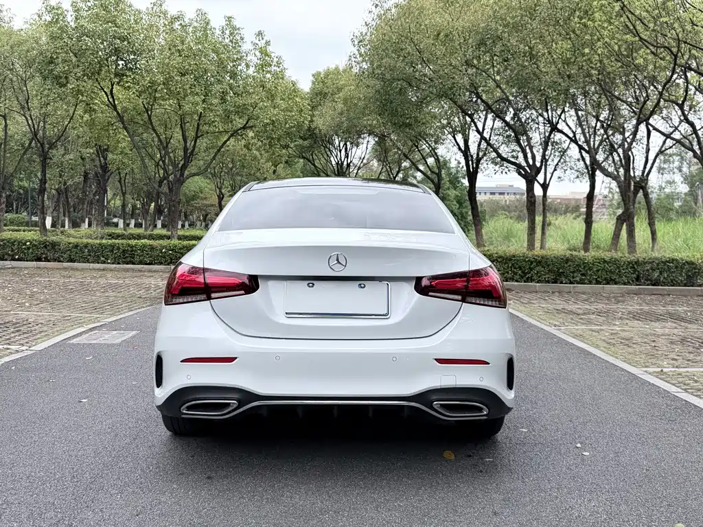 MERCEDES-BENZ A CLASS