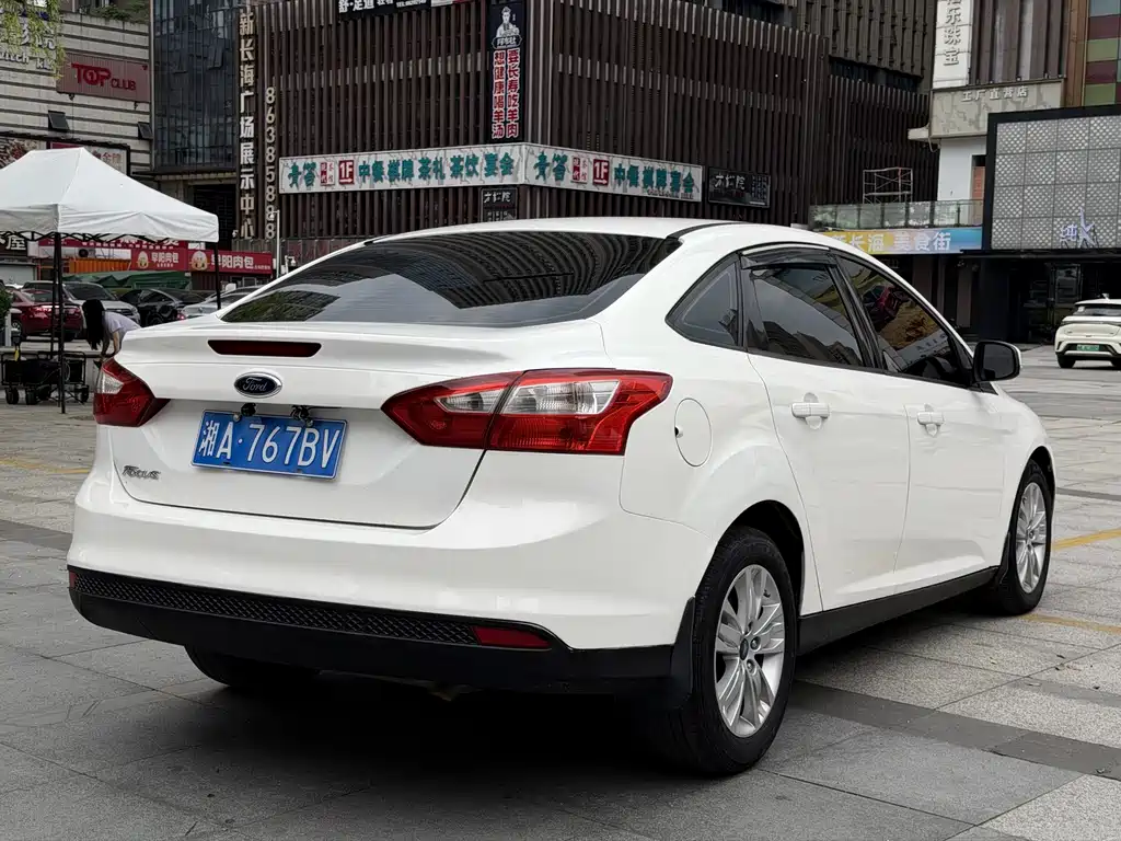 Ford Focus — миниатюра 4