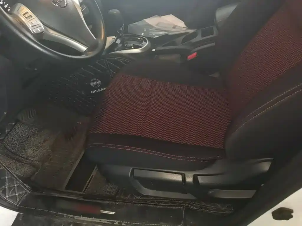 Nissan Qashqai — миниатюра 15
