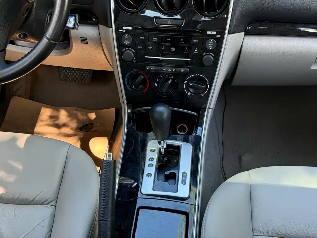 Mazda 6 — миниатюра 9