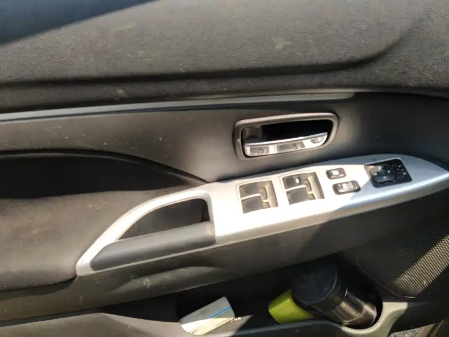Mitsubishi ASX 2016 1.6L MT