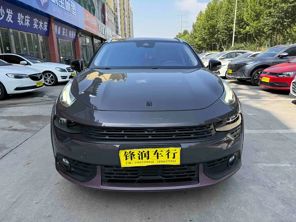 Lynk & Co 02 — миниатюра 2