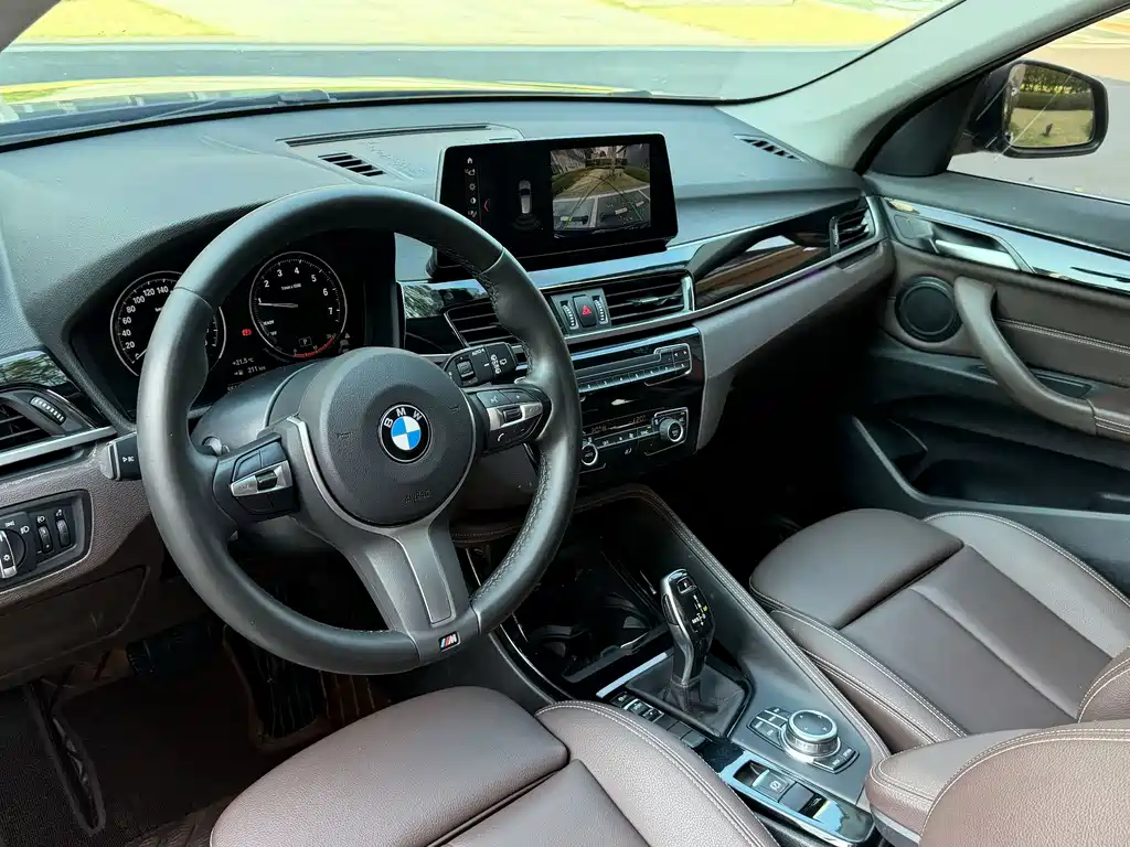 BMW X1 — миниатюра 10