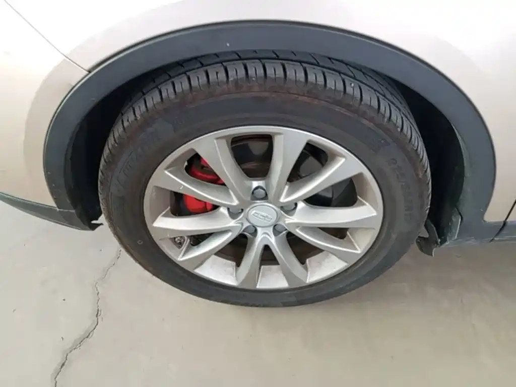 Geely Emgrand GS — миниатюра 23