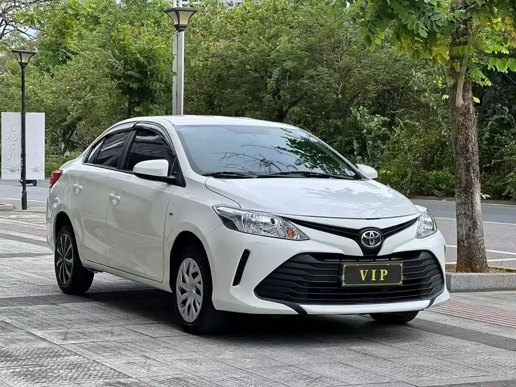 TOYOTA VIOS