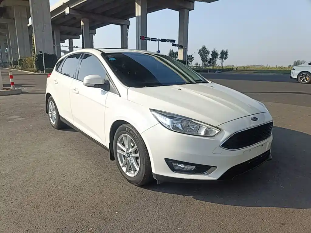 Ford Focus — миниатюра 4