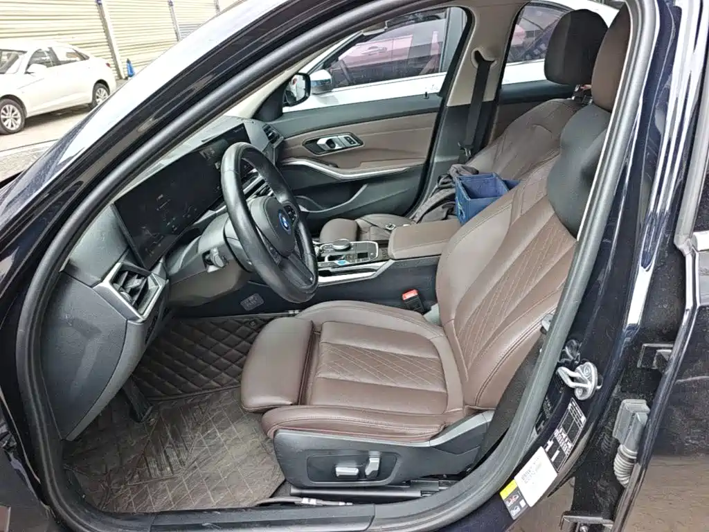 BMW i3 — миниатюра 15