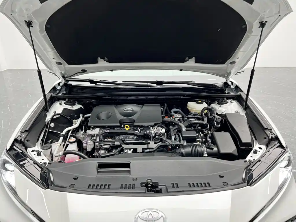 Toyota Camry — миниатюра 25