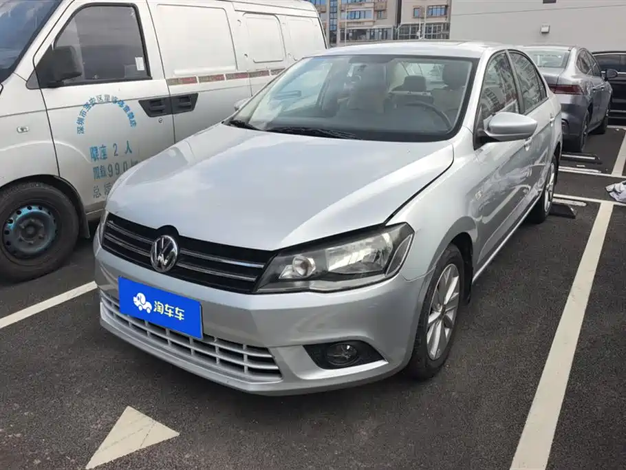 Купить Volkswagen Jetta