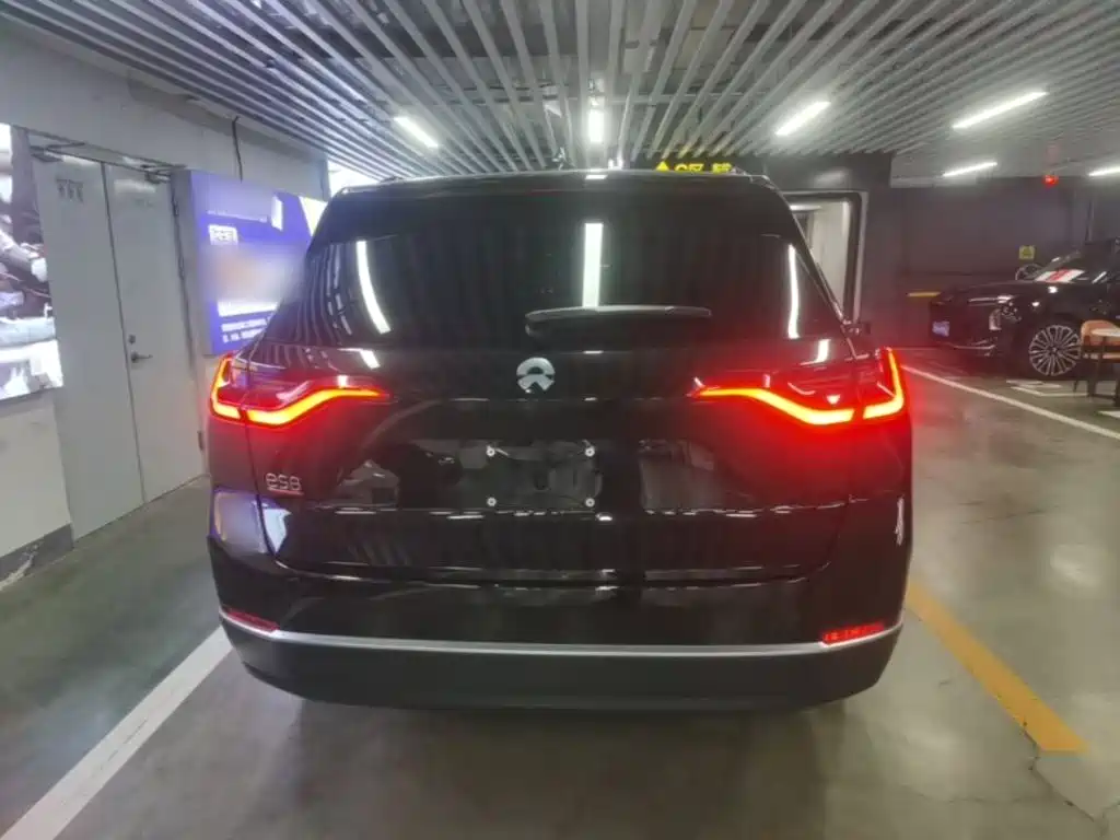 NIO ES8 — миниатюра 6