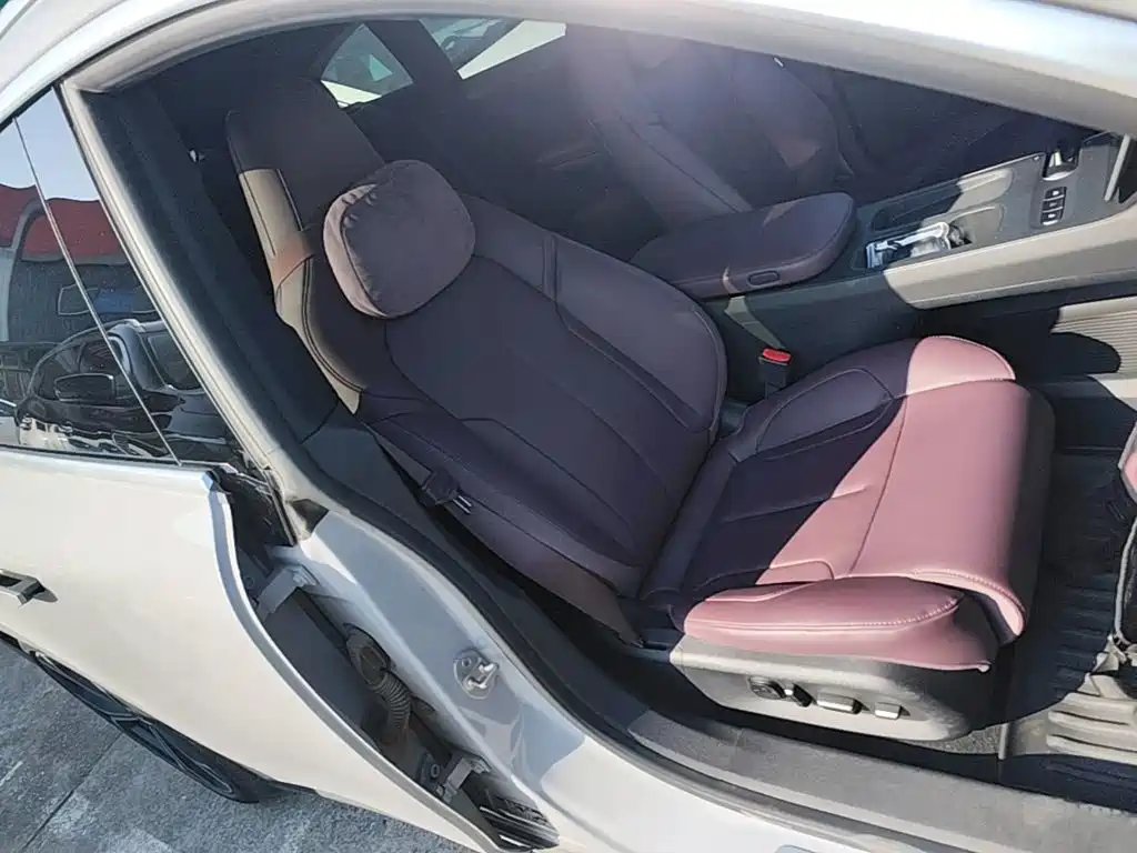 NIO ET5T — миниатюра 25