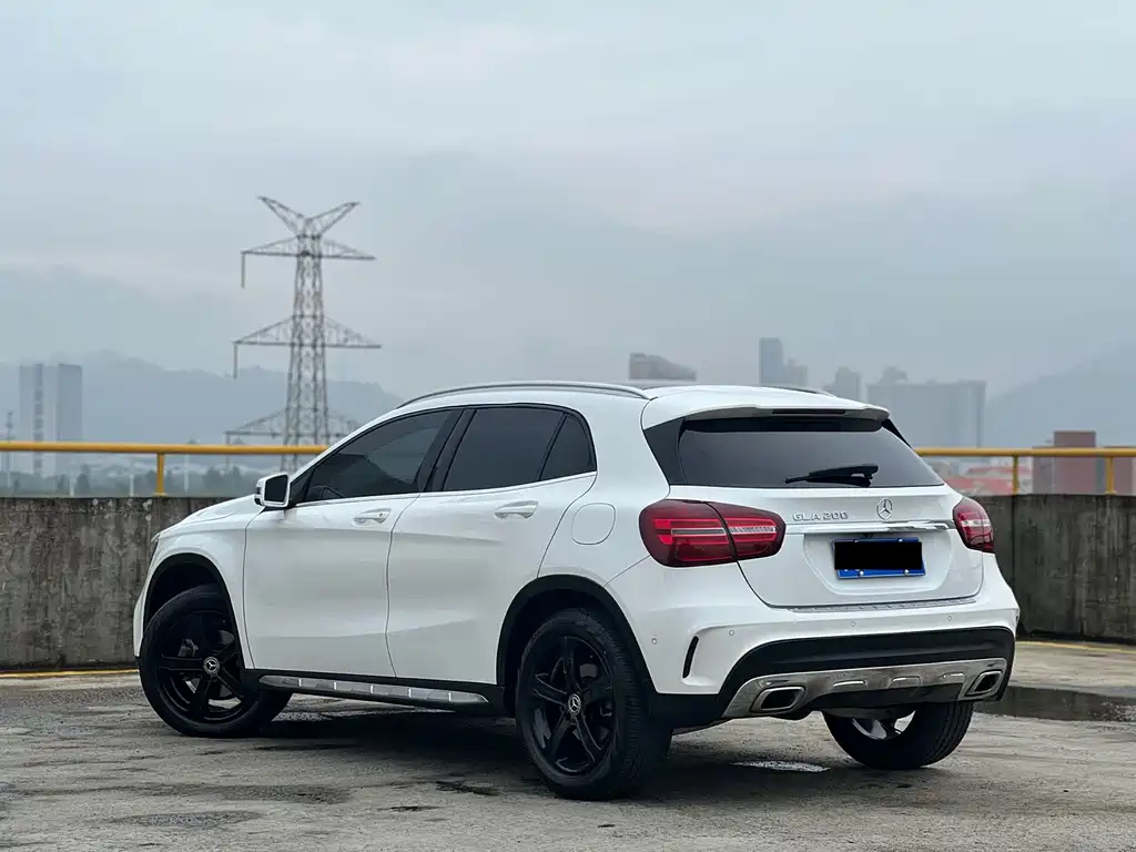 Mercedes-Benz GLA — миниатюра 4