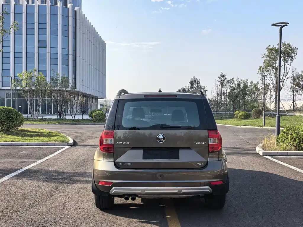 Skoda Yeti — миниатюра 5
