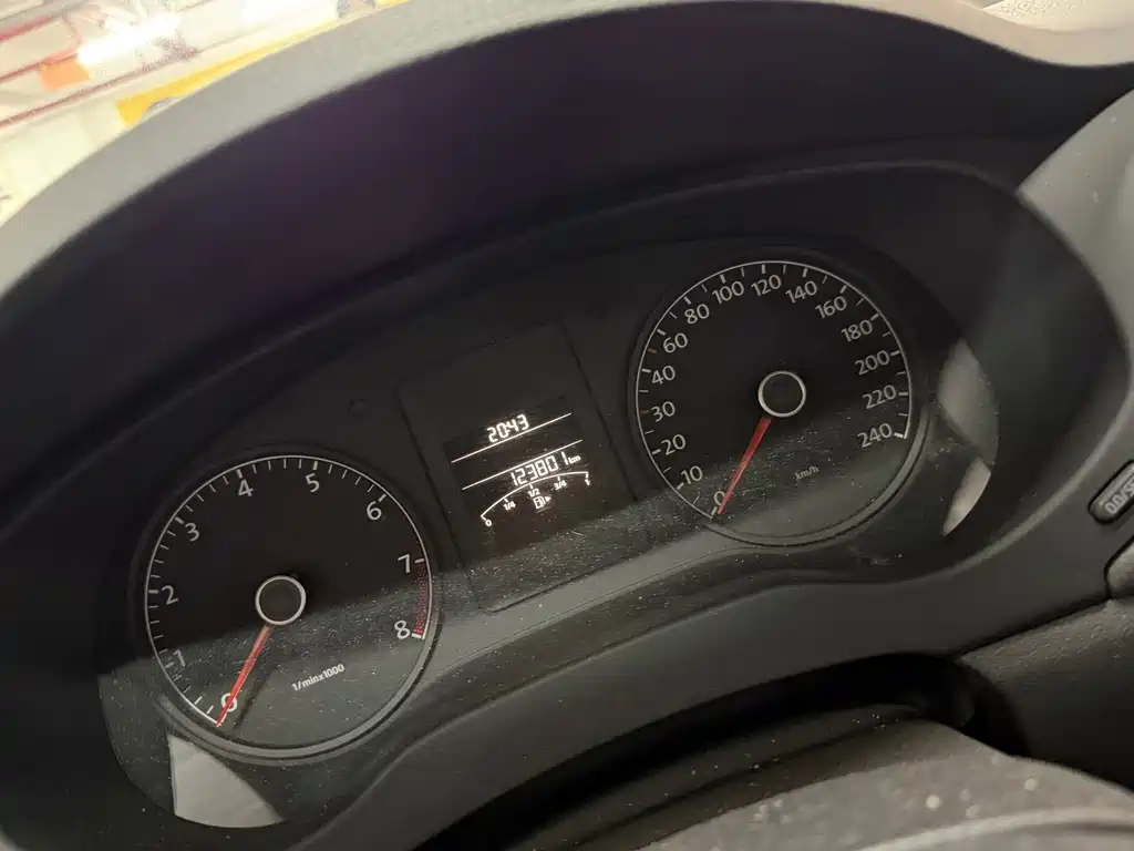 Volkswagen Sagitar — миниатюра 8