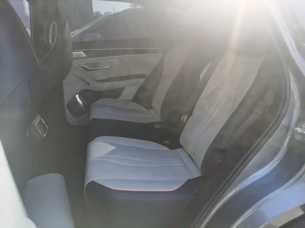 BYD PLUS New Energy — миниатюра 17