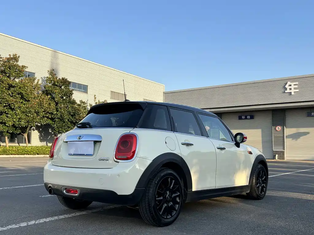 MINI Mini — миниатюра 7