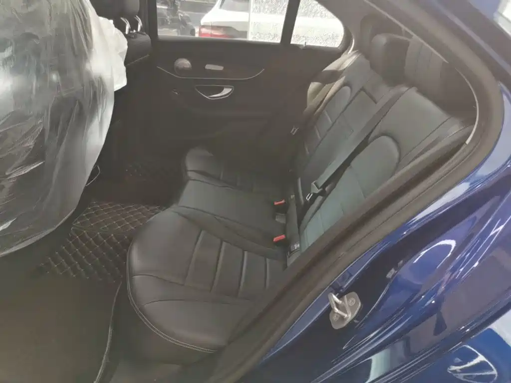 Mercedes-Benz C-Class — миниатюра 17
