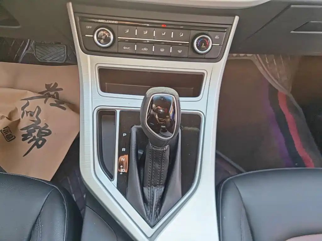 Geely Vision — миниатюра 14