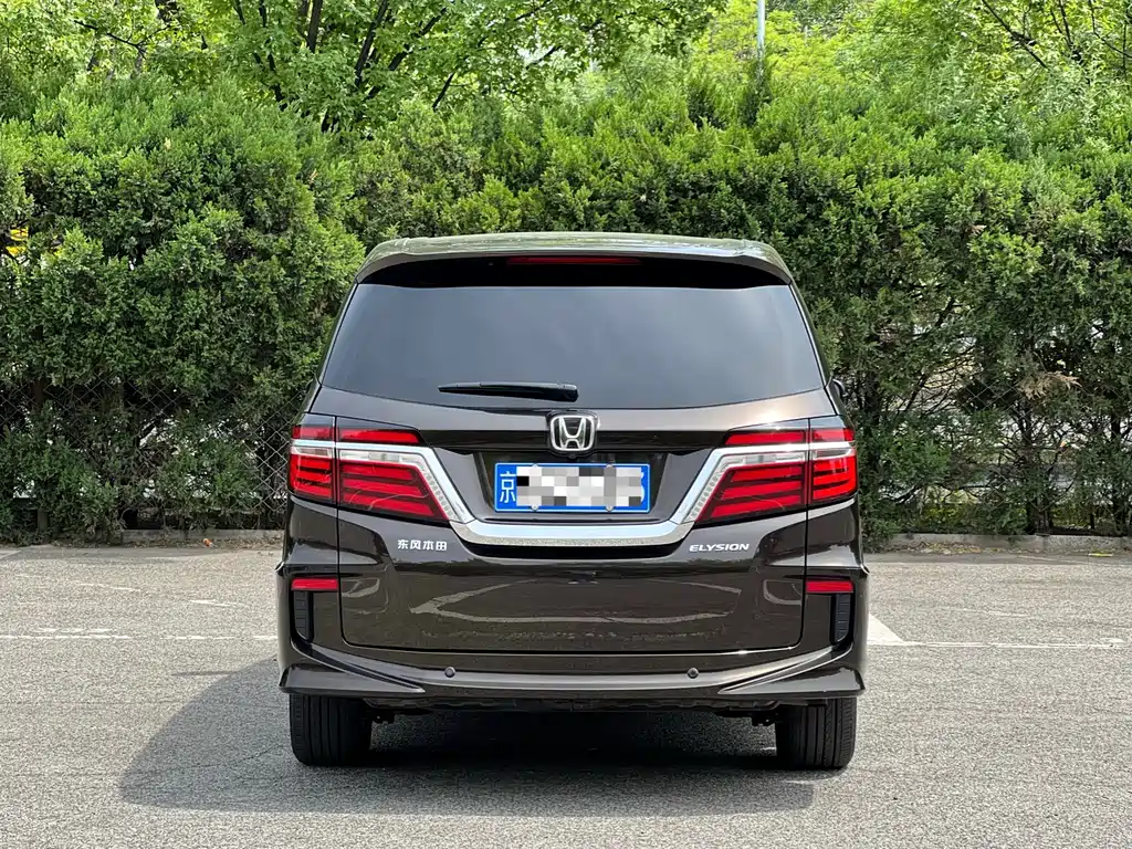 Honda Elysion — миниатюра 5