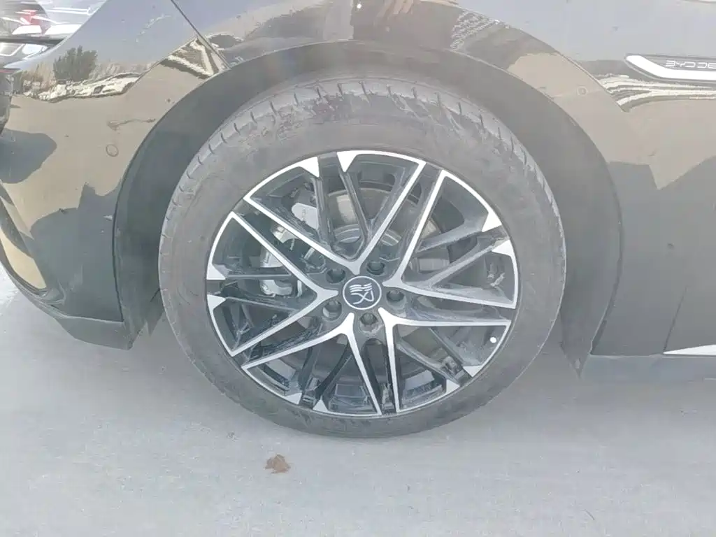 BYD Han — миниатюра 23