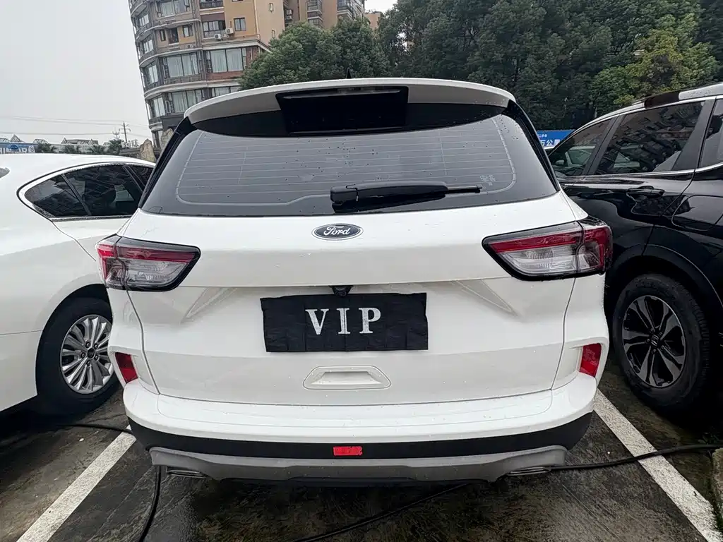 Ford Escape — миниатюра 17