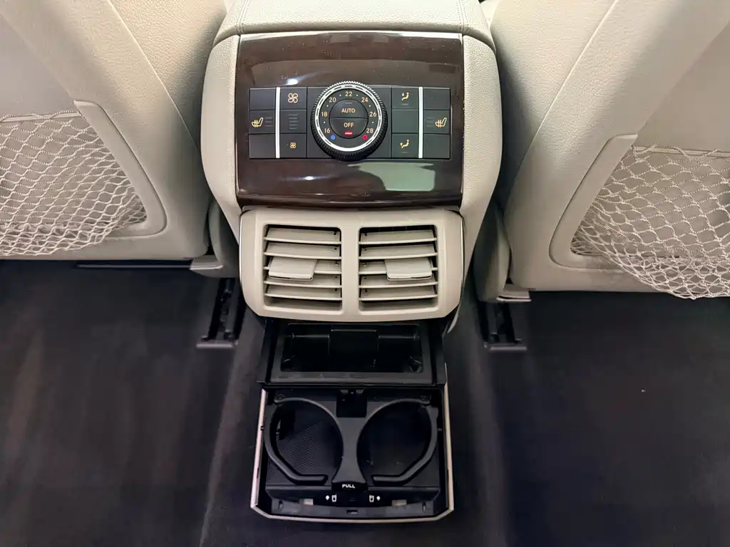 Mercedes-Benz R-Class — миниатюра 18